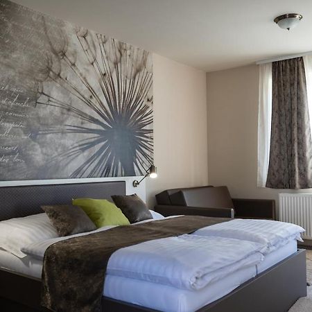 Fonix Apartman เลนตี ภายนอก รูปภาพ