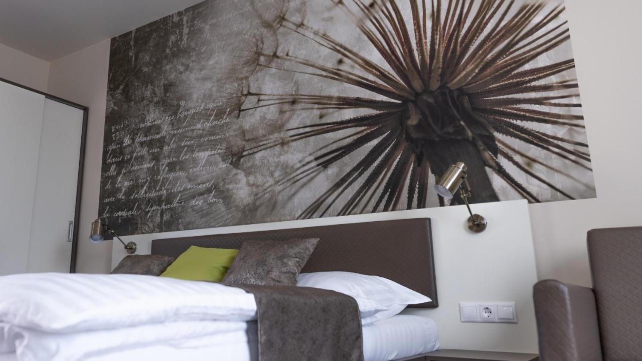 Fonix Apartman เลนตี ภายนอก รูปภาพ