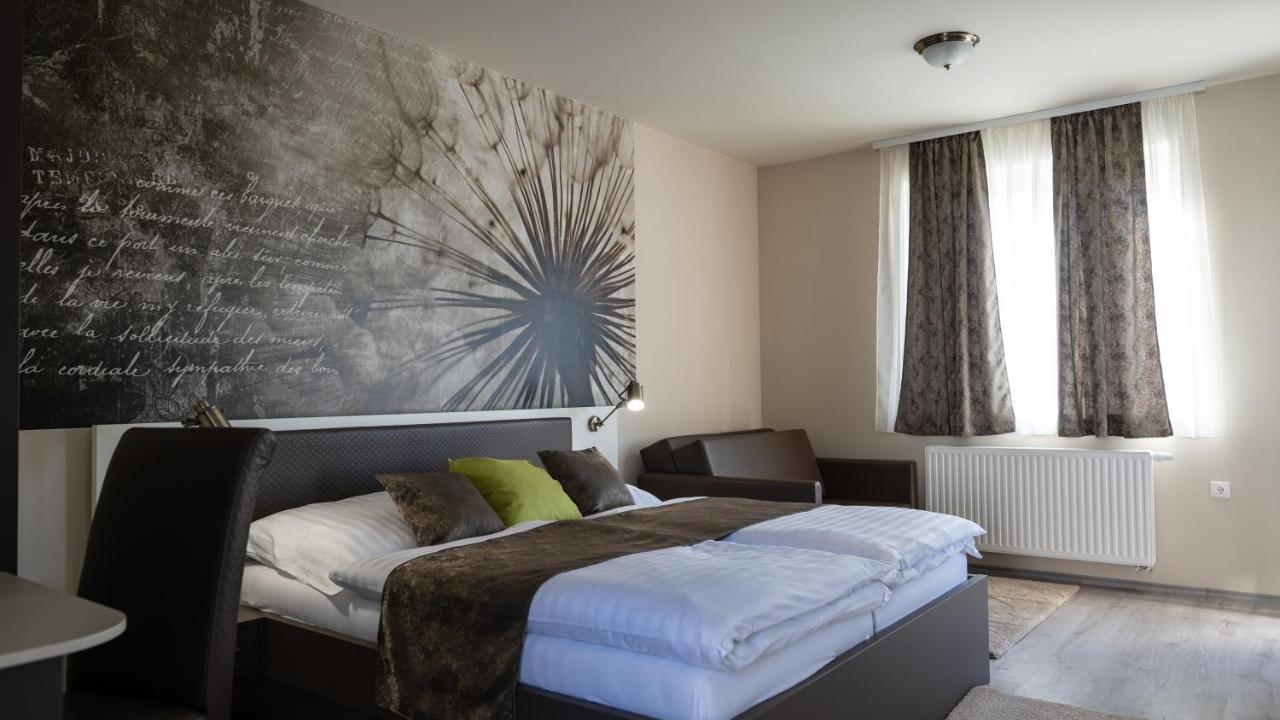 Fonix Apartman เลนตี ภายนอก รูปภาพ